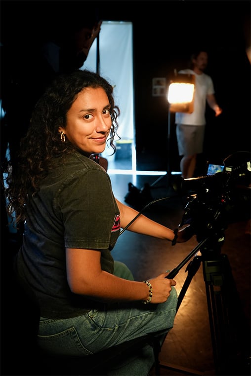 002-02_Carousel-Acting-InClass-16