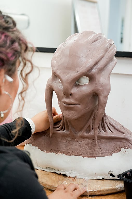 007-Carousel-MakeupInClass-10