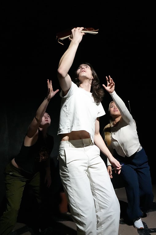 038-36_Carousel-Acting-InClass-25
