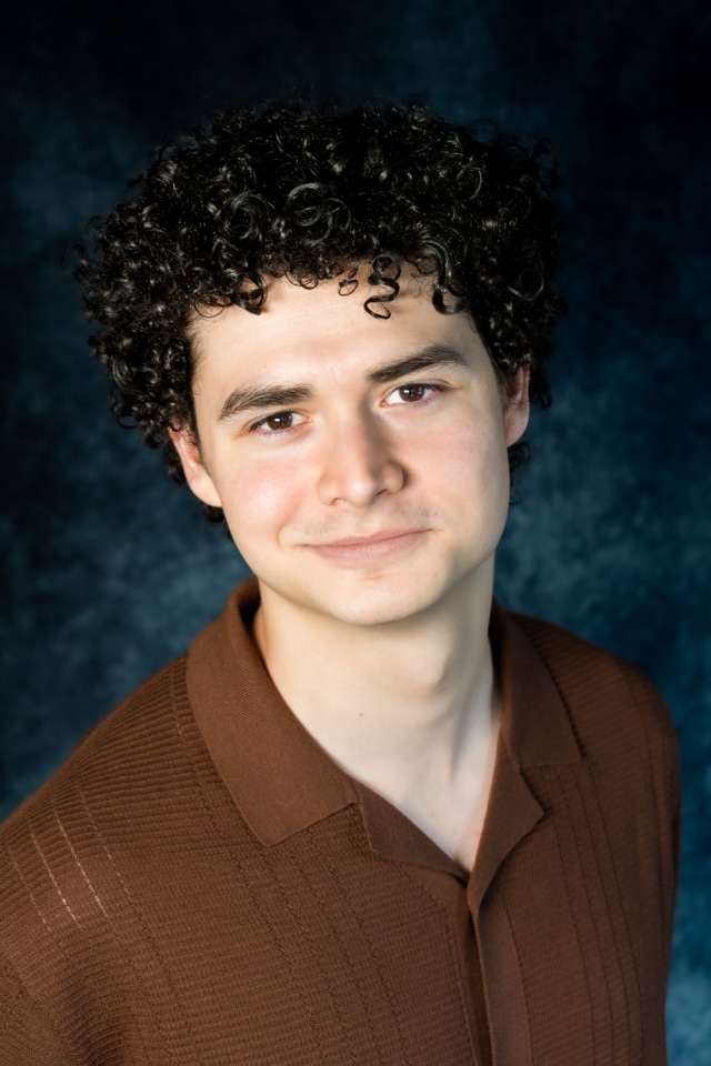 Rodrigo Torres Books a National Car Commercial
